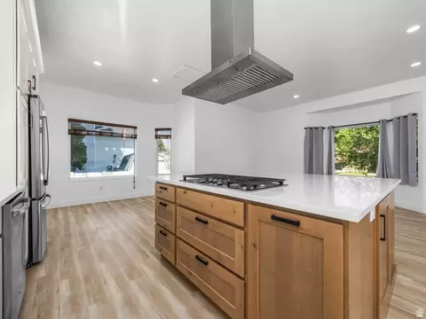 Kitchen - 2291 N 2050 E, Layton, UT 84040 photo 4 of 4