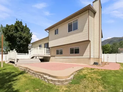 Exterior - 2291 N 2050 E, Layton, UT 84040 photo 3 of 6