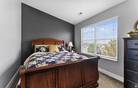 Bedroom - 436 E Braidhill Dr #251, Draper, UT 84020 photo 3 of 4