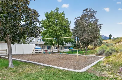 Exterior - 436 E Braidhill Dr #251, Draper, UT 84020 photo 9 of 9