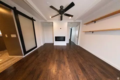 Living - 665 E 1000 S, Clearfield, UT 84015 photo 3 of 5
