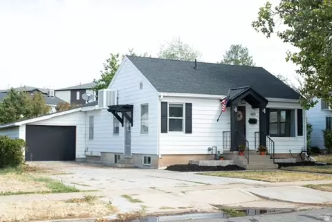 Exterior - 665 E 1000 S, Clearfield, UT 84015 photo 2 of 2