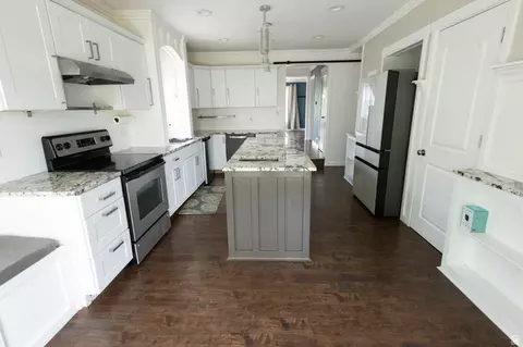 Kitchen - 665 E 1000 S, Clearfield, UT 84015 photo 3 of 3