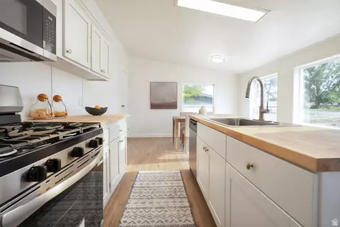 Kitchen - 265 E 100 N, Myton, UT 84052 photo 2 of 5