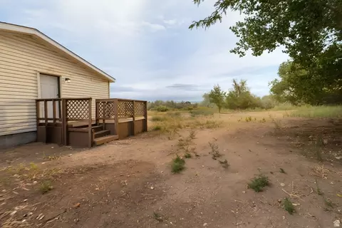 Exterior - 265 E 100 N, Myton, UT 84052 photo 3 of 3