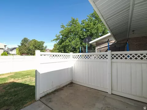 Exterior - 546 S 20 E, Orem, UT 84058 photo 4 of 5
