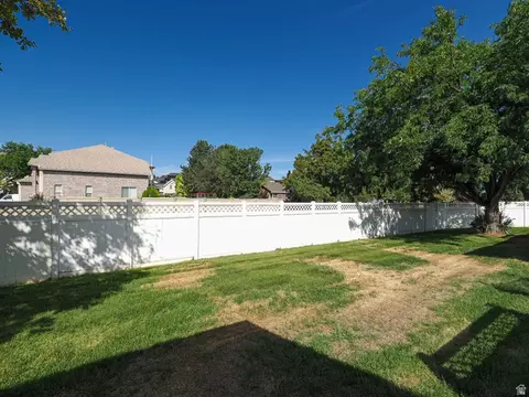 Exterior - 546 S 20 E, Orem, UT 84058 photo 5 of 5