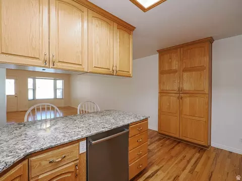Kitchen - 546 S 20 E, Orem, UT 84058 photo 4 of 4