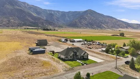 View/Area - 461 S 300 E, Mona, UT 84645 photo 2 of 6