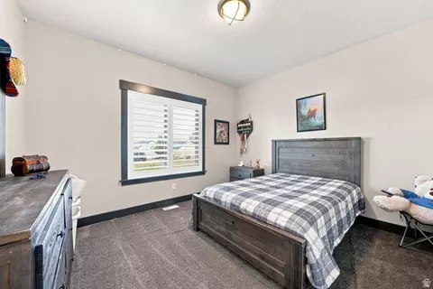Bedroom - 461 S 300 E, Mona, UT 84645 photo 2 of 3