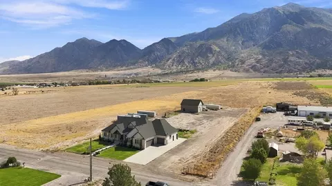 View/Area - 461 S 300 E, Mona, UT 84645 photo 1 of 6