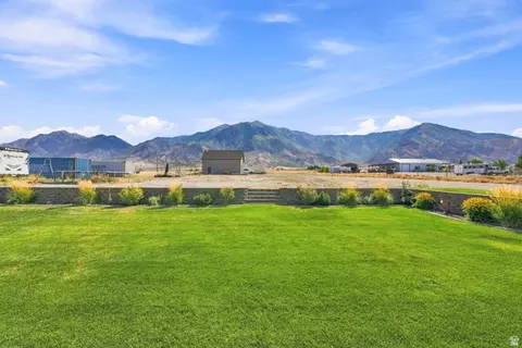 Exterior - 461 S 300 E, Mona, UT 84645 photo 9 of 10