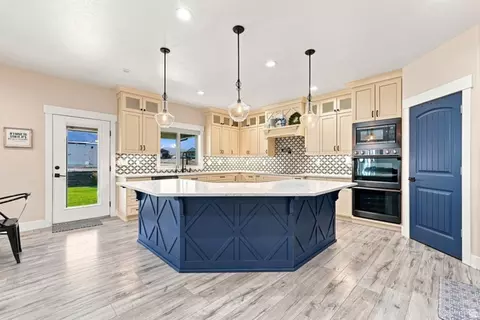 Kitchen - 461 S 300 E, Mona, UT 84645 photo 1 of 4