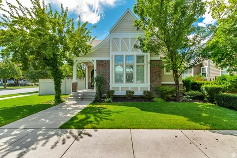4477 W Milford Dr, South Jordan, UT 84009