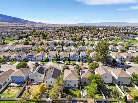 View/Area - 2139 E Summit Way N, Eagle Mountain, UT 84005 photo 4 of 5