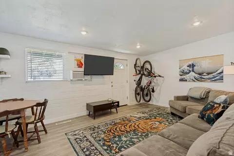 Living - 730 E Geranium St, Sandy, UT 84094 photo 1 of 3