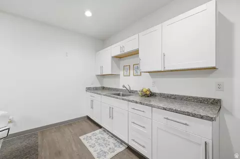 Kitchen - 2085 N Main St N #116, Sunset, UT 84015 photo 6 of 6