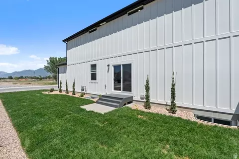Exterior - 2027 E Corriente Dr, Salem, UT 84653 photo 4 of 5