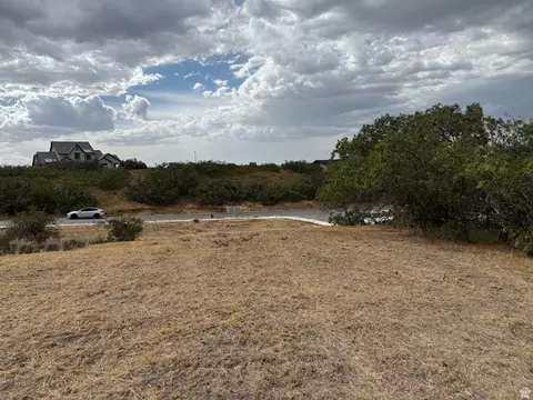 3235 S Twin Holw E #32, Mapleton, UT 84664 photo 6