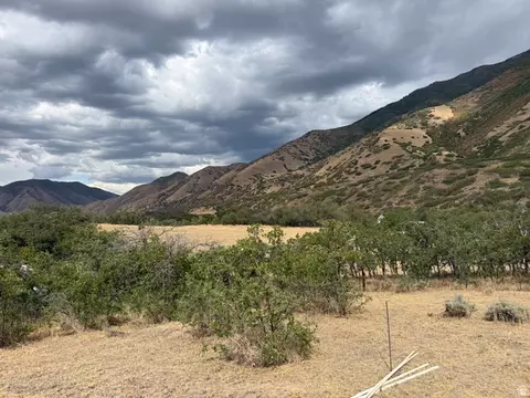 3235 S Twin Holw E #32, Mapleton, UT 84664 photo 10