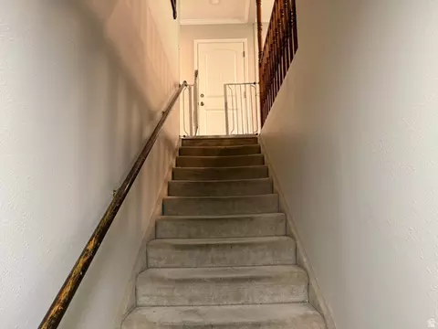 Entry Way - 1360 S Carterville Rd, Orem, UT 84097 photo 3 of 5
