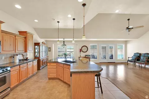 Kitchen - 5584 S 250 E, Ogden, UT 84405 photo 2 of 4