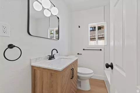 Bath - 3159 Ogden Ave, Ogden, UT 84401 photo 2 of 3