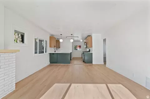Living - 3159 Ogden Ave, Ogden, UT 84401 photo 1 of 4