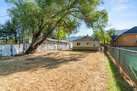 Exterior - 3159 Ogden Ave, Ogden, UT 84401 photo 4 of 6