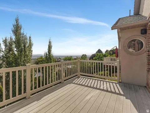 Exterior - 527 E 3575 N, North Ogden, UT 84414 photo 2 of 13