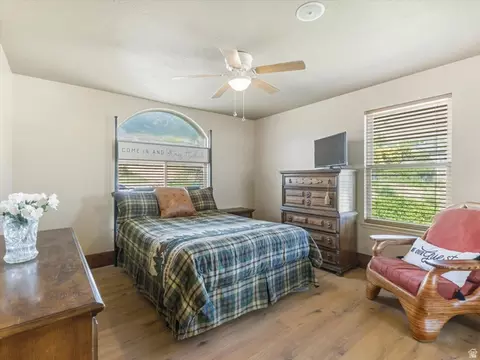 Bedroom - 527 E 3575 N, North Ogden, UT 84414 photo 3 of 6