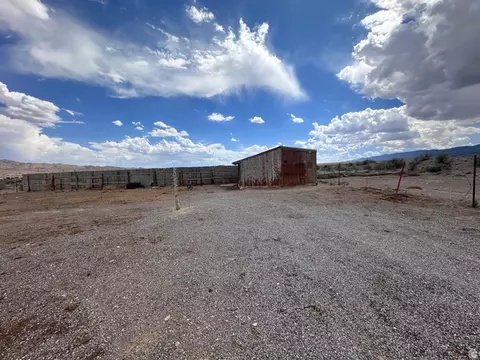 Exterior - 5785 S Canyon Rd, Garrison, UT 84728 photo 15 of 15