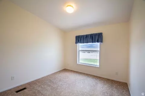 Bedroom - 5785 S Canyon Rd, Garrison, UT 84728 photo 3 of 4