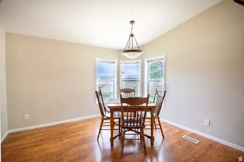 Dining - 5785 S Canyon Rd, Garrison, UT 84728 photo 3 of 3