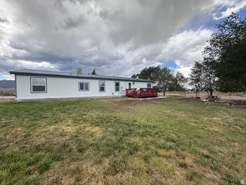 Exterior - 5785 S Canyon Rd, Garrison, UT 84728 photo 7 of 15