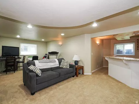 Living - 2195 E 10300 S, Sandy, UT 84092 photo 9 of 11