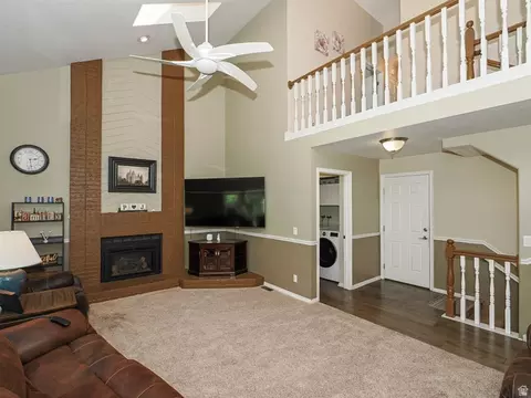 Living - 2195 E 10300 S, Sandy, UT 84092 photo 7 of 11