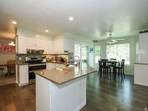 Kitchen - 2195 E 10300 S, Sandy, UT 84092 photo 1 of 5