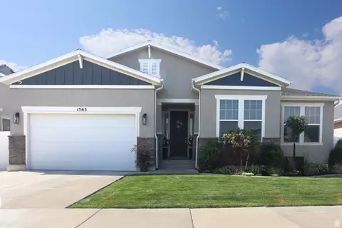 1563 W Maple Shade Ln W, Lindon, UT 84042