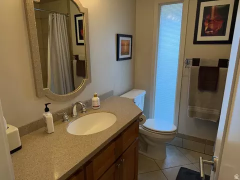Bath - 362 E 9150 S, Sandy, UT 84070 photo 1 of 2