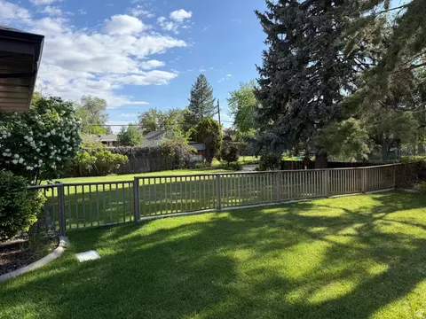 Exterior - 362 E 9150 S, Sandy, UT 84070 photo 9 of 16