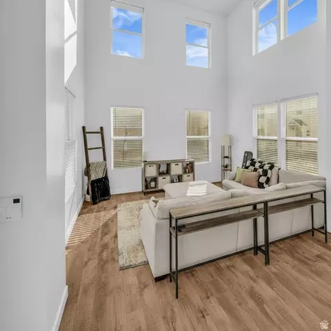 5283 W Big Sur Dr, South Jordan, UT 84009