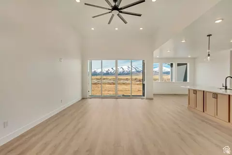 Living - 8077 N Bristle Cone Rd, Eagle Mountain, UT 84005 photo 2 of 5
