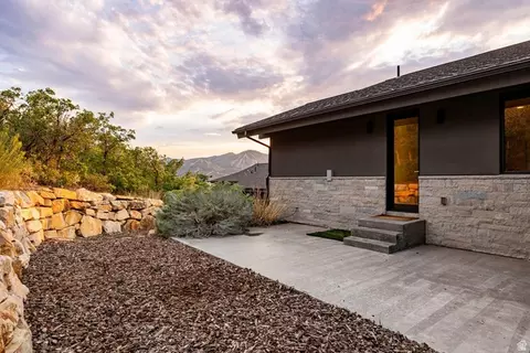 Exterior - 10784 N Hideout Trl, Hideout, UT 84036 photo 4 of 14