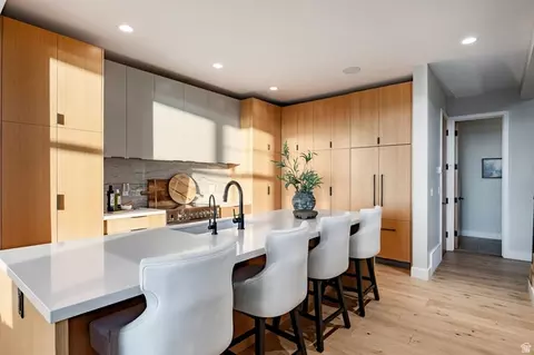 Kitchen - 10784 N Hideout Trl, Hideout, UT 84036 photo 4 of 5