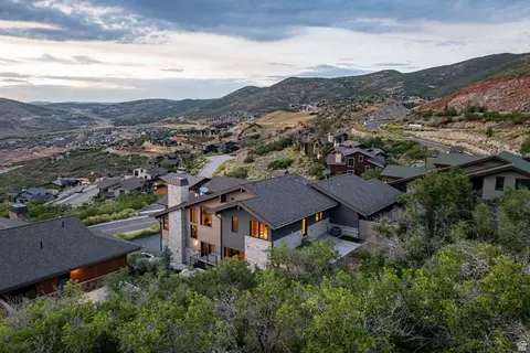 View/Area - 10784 N Hideout Trl, Hideout, UT 84036 photo 2 of 9