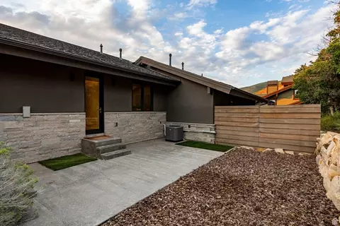 Exterior - 10784 N Hideout Trl, Hideout, UT 84036 photo 6 of 14