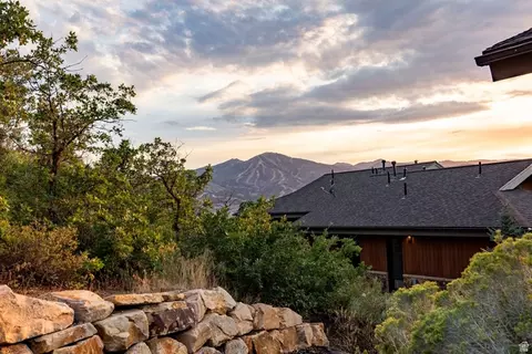 Exterior - 10784 N Hideout Trl, Hideout, UT 84036 photo 5 of 14