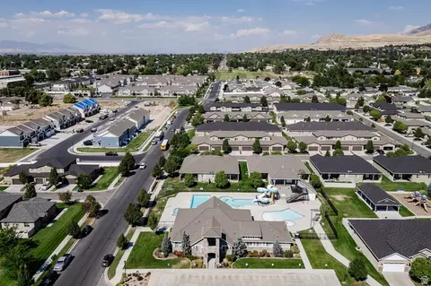 View/Area - 140 E 690 S, Smithfield, UT 84335 photo 1 of 4