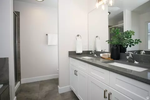 Bath - 2369 E Prairie Ln, Eagle Mountain, UT 84005 photo 1 of 4